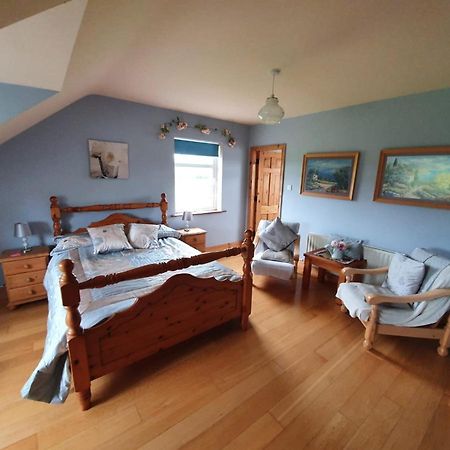 Wild Atlantic Stays Castlemaine Extérieur photo